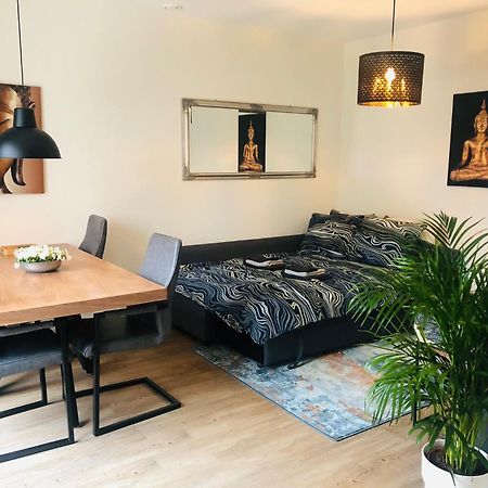 City Zen Apartment Enschede !Free Private Parking Exteriör bild
