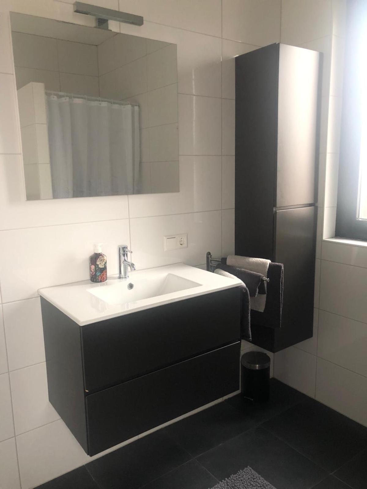 City Zen Apartment Enschede !Free Private Parking Exteriör bild