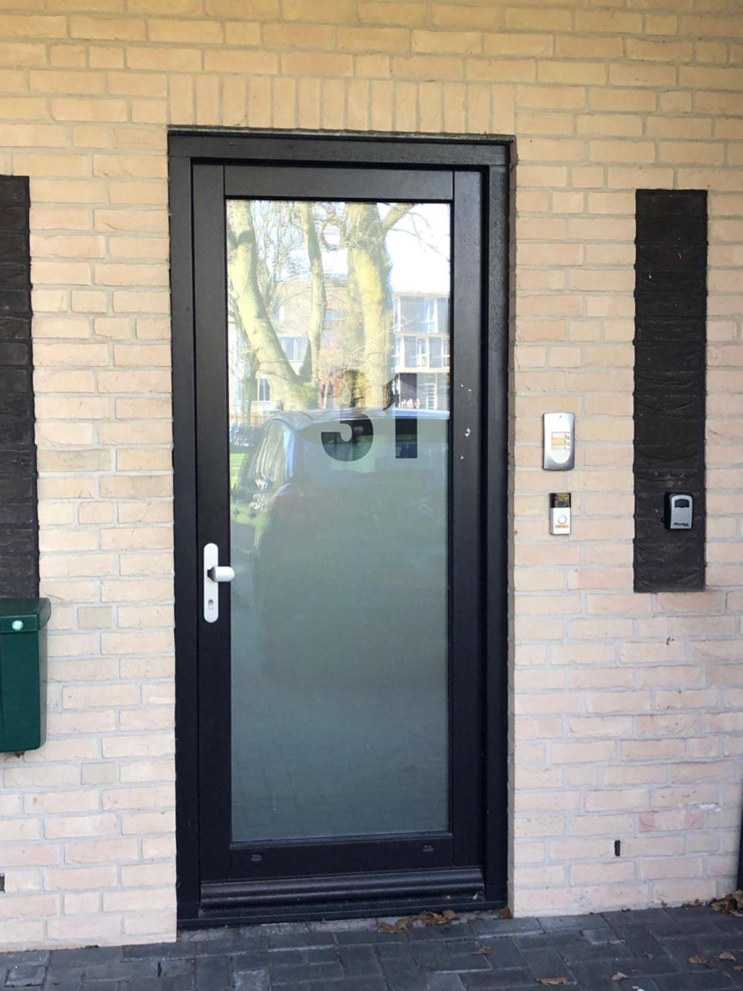 City Zen Apartment Enschede !Free Private Parking Exteriör bild